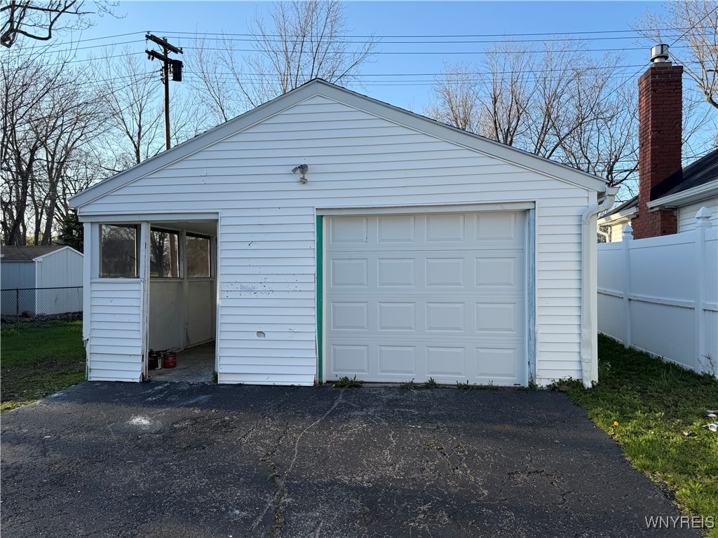 104 Balbach Drive, Cheektowaga, New York image 36