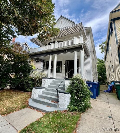 Photo of 63 Claremont Avenue #Upper, Buffalo, NY 14222 (MLS # B1641899)