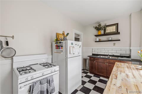 Tiny photo for 180 Richmond Avenue, Buffalo, NY 14222 (MLS # B1706158)