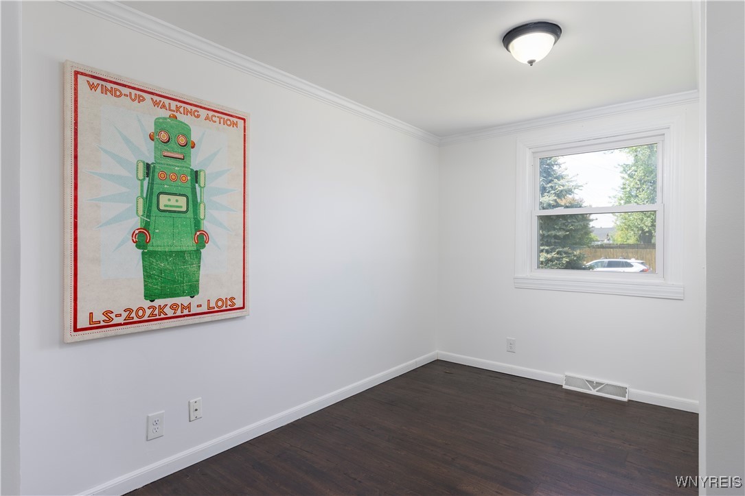 35 Tillotson Avenue, Cheektowaga, New York image 11