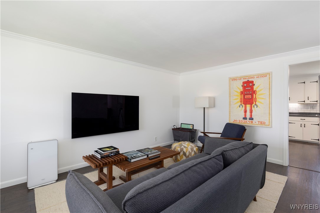 35 Tillotson Avenue, Cheektowaga, New York image 3