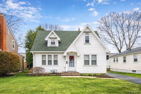 Homes For Sale - 41 Cleverdale Road<br/> Greece, NY 14616