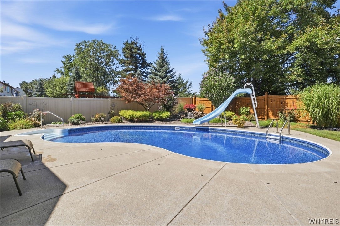 80 Britannia Drive