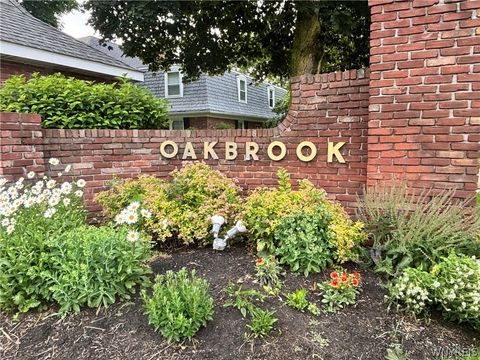 Tiny photo for 40 Hamlin Sq SQ #E, Amherst, NY 14221 (MLS # B1693679)
