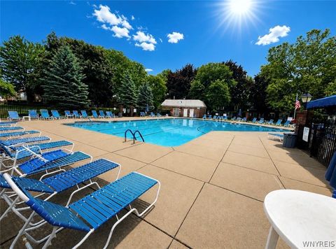 Tiny photo for 40 Hamlin Sq SQ #E, Amherst, NY 14221 (MLS # B1693679)