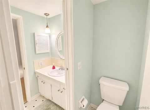 Tiny photo for 40 Hamlin Sq SQ #E, Amherst, NY 14221 (MLS # B1693679)
