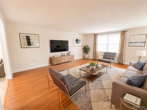 Tiny photo for 40 Hamlin Sq SQ #E, Amherst, NY 14221 (MLS # B1693679)