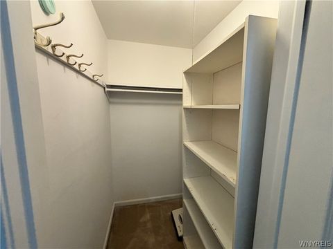 Tiny photo for 40 Hamlin Sq SQ #E, Amherst, NY 14221 (MLS # B1693679)
