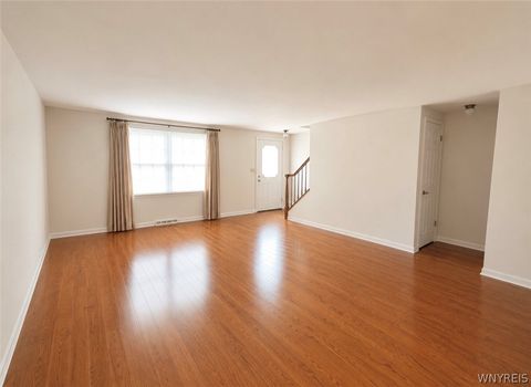 Tiny photo for 40 Hamlin Sq SQ #E, Amherst, NY 14221 (MLS # B1693679)