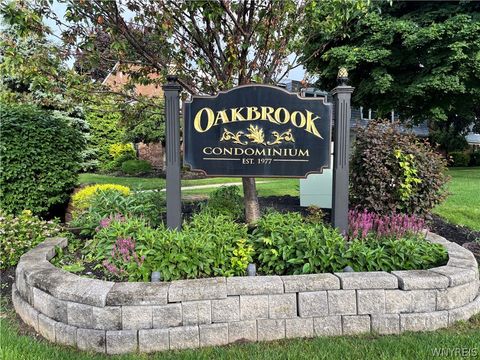 Tiny photo for 40 Hamlin Sq SQ #E, Amherst, NY 14221 (MLS # B1693679)