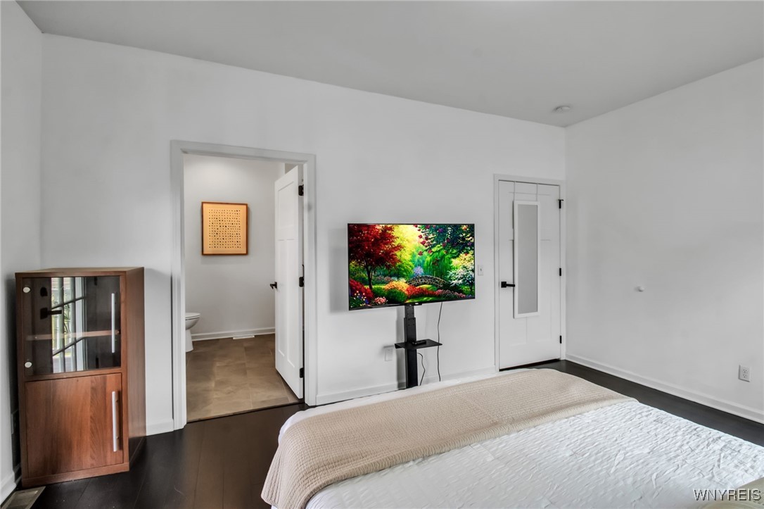 Aurora, New York 14052, United States, 3 Bedrooms Bedrooms, ,2 BathroomsBathrooms,Residential,Pending,160424