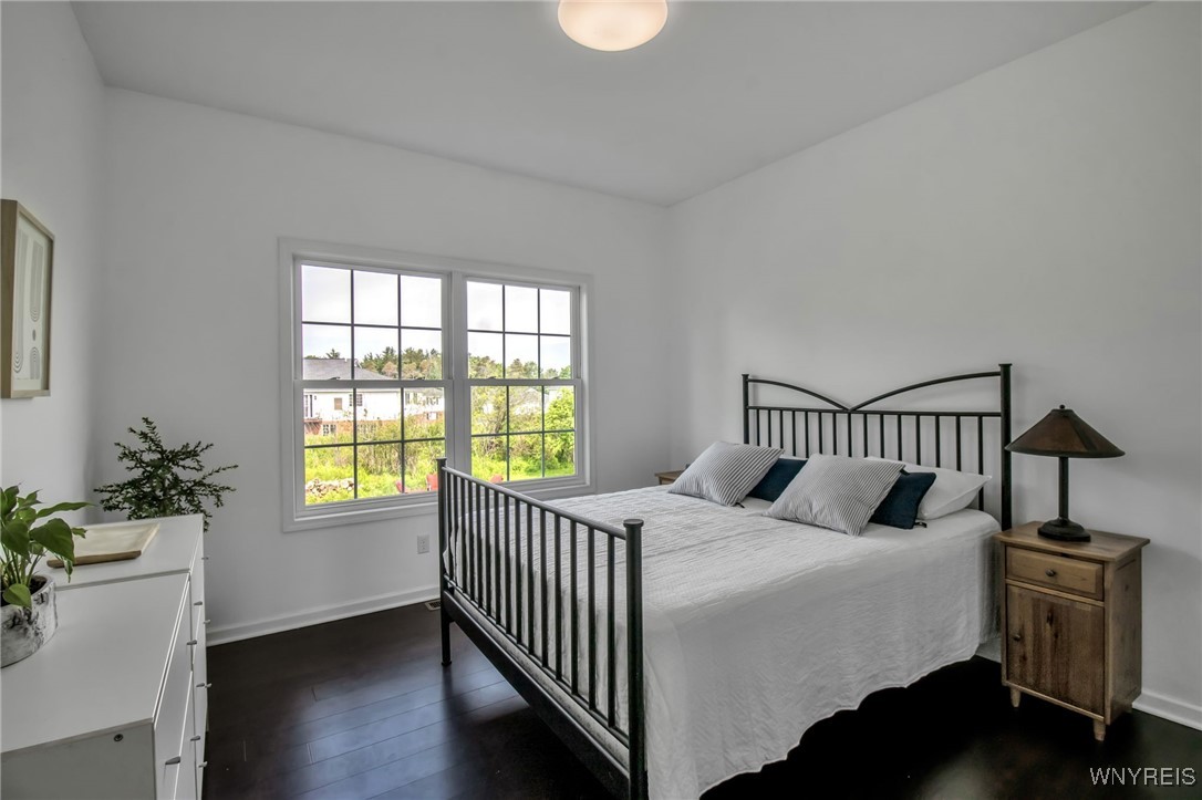 Aurora, New York 14052, United States, 3 Bedrooms Bedrooms, ,2 BathroomsBathrooms,Residential,Pending,160424