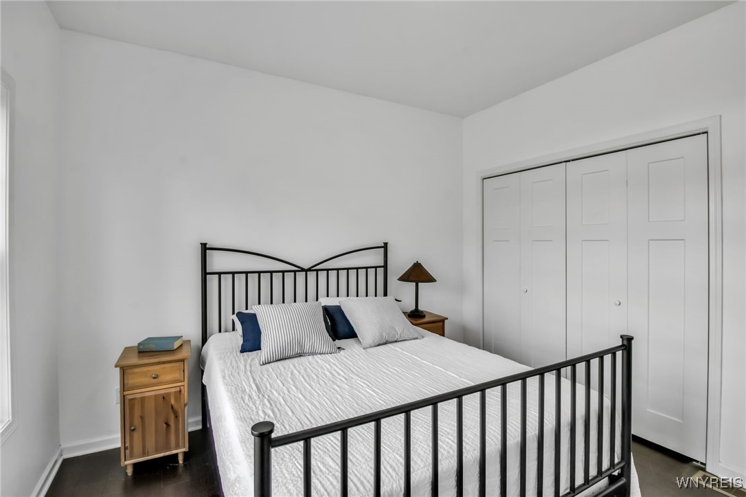 Aurora, New York 14052, United States, 3 Bedrooms Bedrooms, ,2 BathroomsBathrooms,Residential,Pending,160424