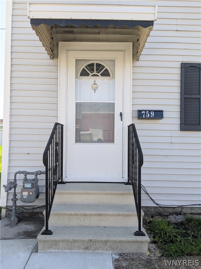 759 S Ogden Street