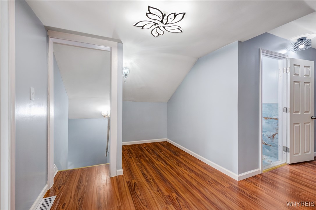 118 E End Avenue, Buffalo, New York image 33