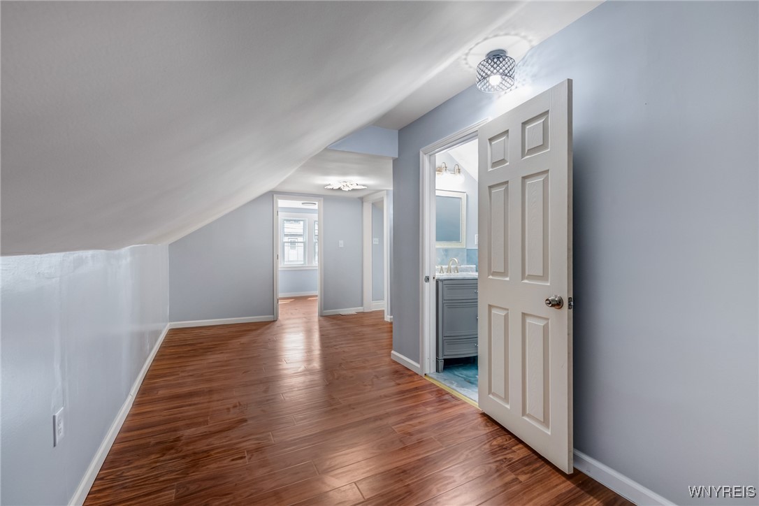 118 E End Avenue, Buffalo, New York image 37