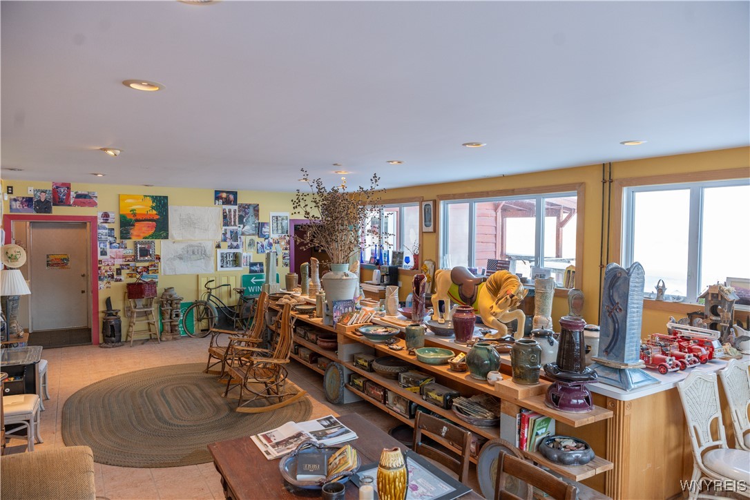 Cambria, New York 14094, United States, ,Commercial,Active,17720