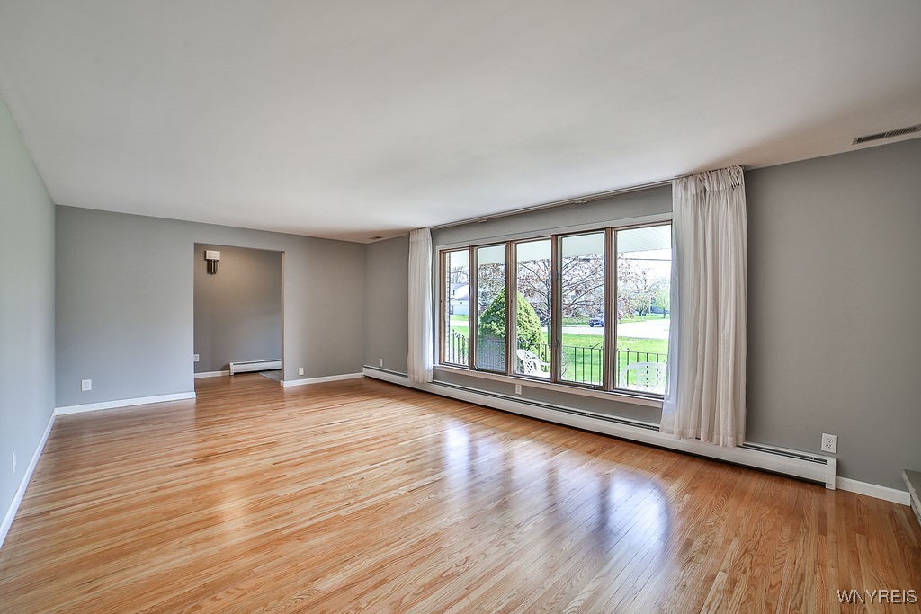 2347 Long Road, Grand Island, New York image 10