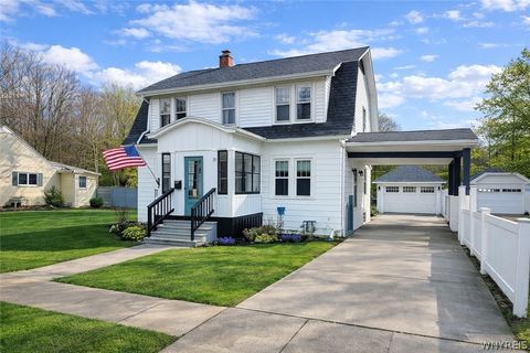 Homes For Sale - 15 3rd Avenue<br/> Franklinville, NY 14737