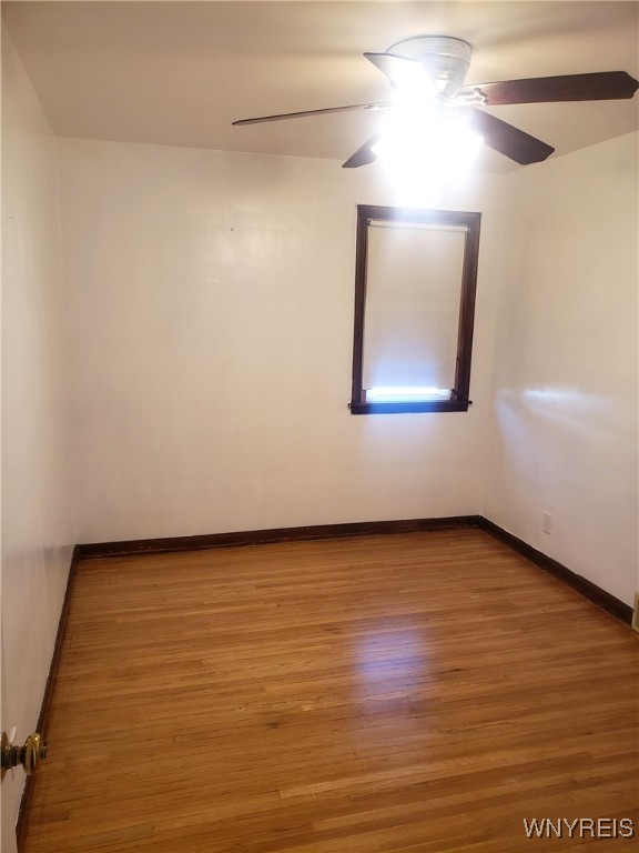 Niagara Falls, New York 14301, United States, 2 Bedrooms Bedrooms, ,1 BathroomBathrooms,Residential,Active,216619