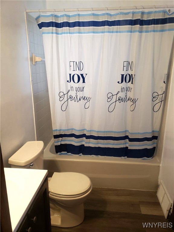 Niagara Falls, New York 14301, United States, 2 Bedrooms Bedrooms, ,1 BathroomBathrooms,Residential,Active,216619