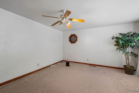 Tiny photo for 1033 100th Street, Niagara Falls, NY 14304 (MLS # B1660489)