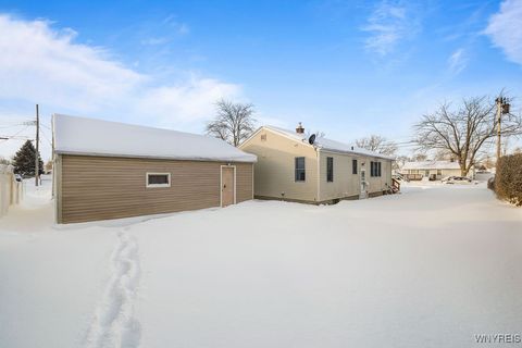 Tiny photo for 1033 100th Street, Niagara Falls, NY 14304 (MLS # B1660489)