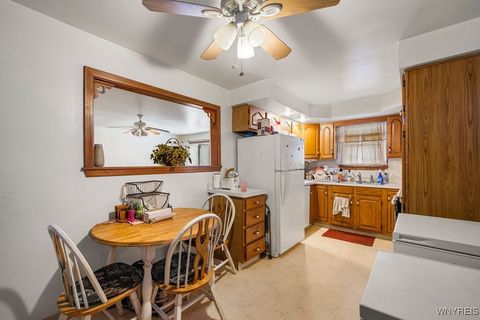 Tiny photo for 1033 100th Street, Niagara Falls, NY 14304 (MLS # B1660489)