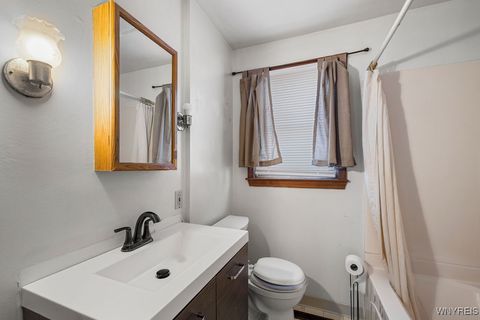 Tiny photo for 1033 100th Street, Niagara Falls, NY 14304 (MLS # B1660489)