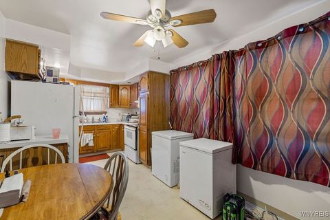 Tiny photo for 1033 100th Street, Niagara Falls, NY 14304 (MLS # B1660489)