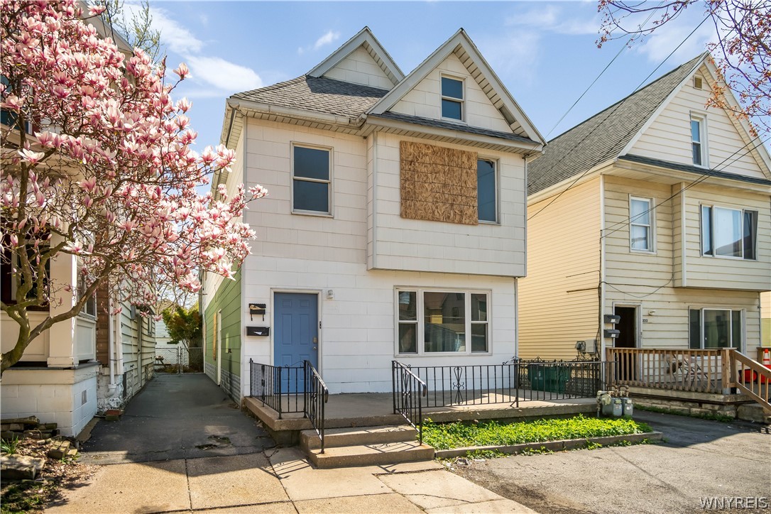 220 Ross Avenue