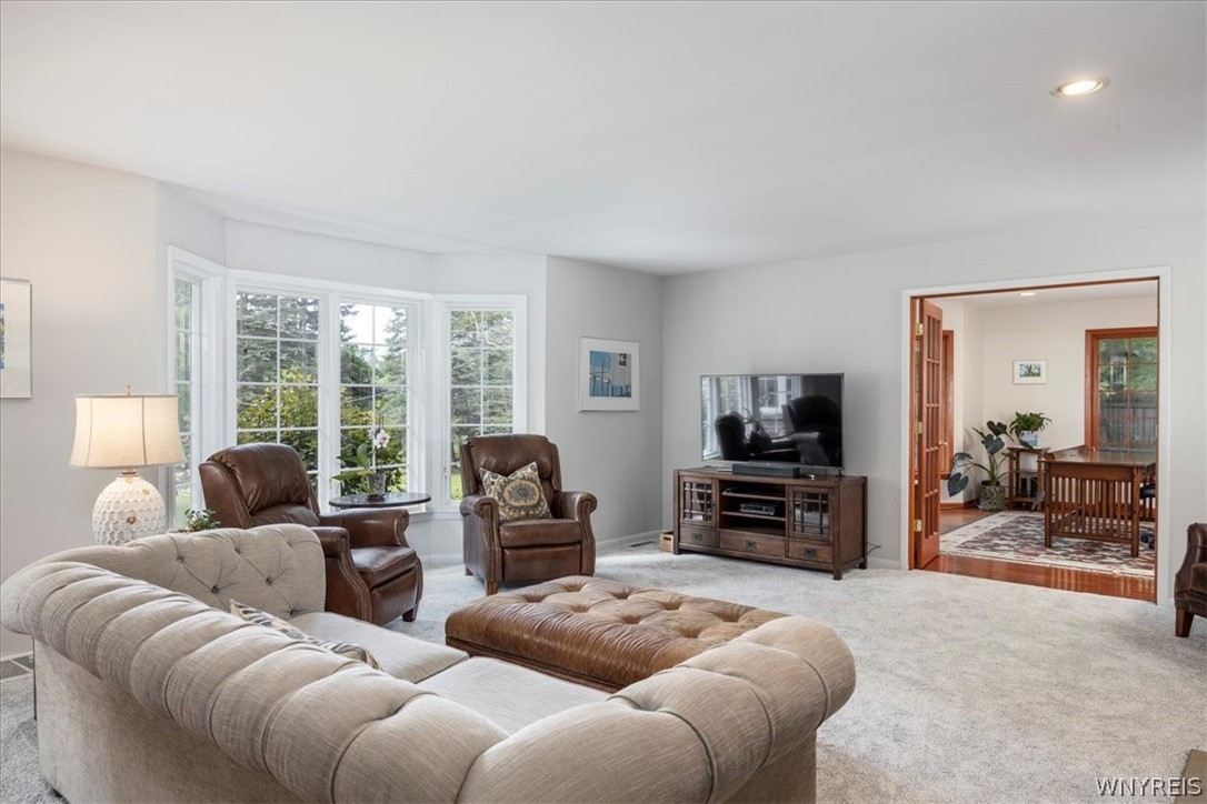 144 Hillcrest Rd
