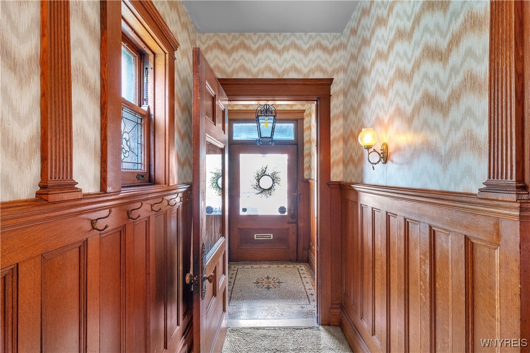 134 Linwood Avenue, Buffalo, New York image 9