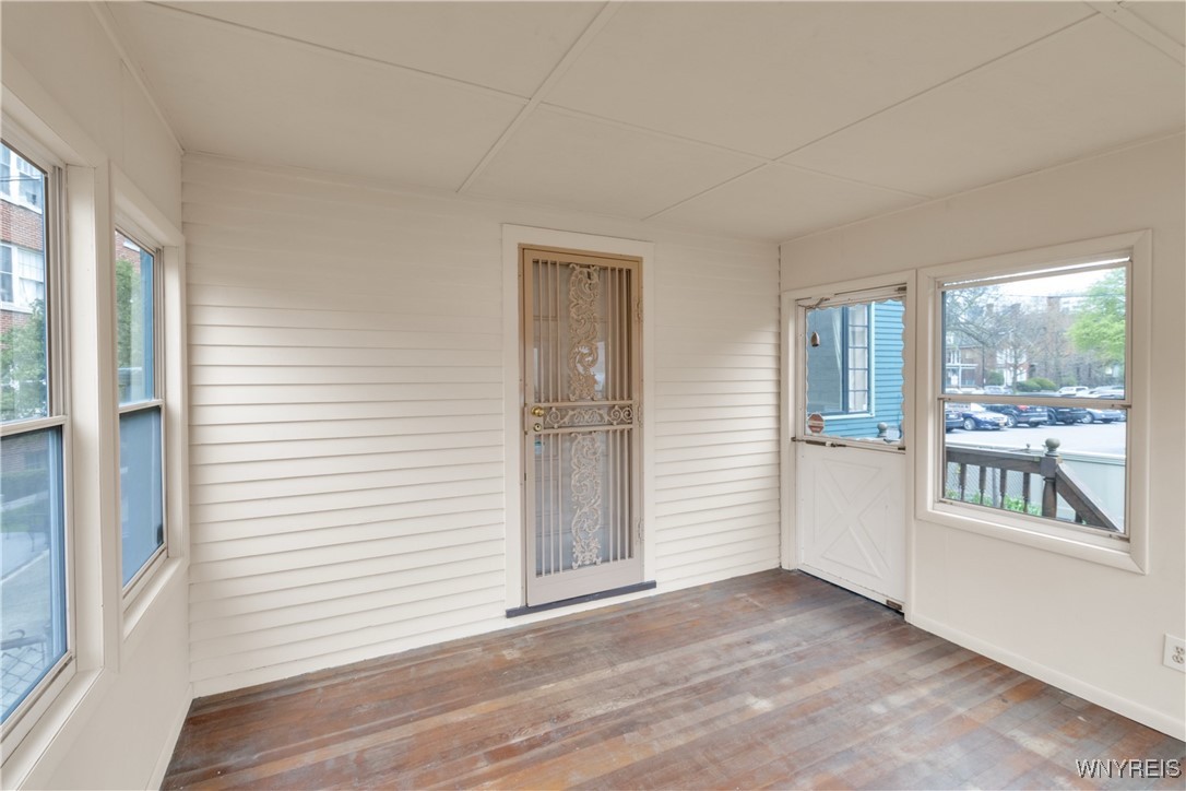 134 Linwood Avenue, Buffalo, New York image 28