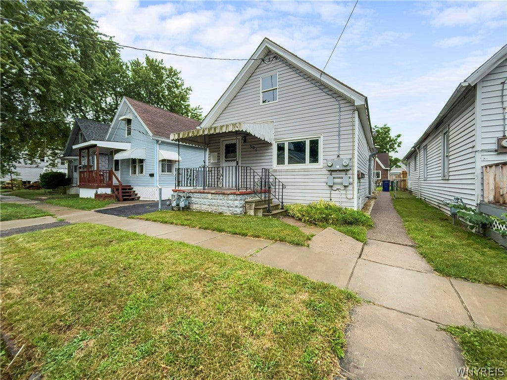 301 Davey Street