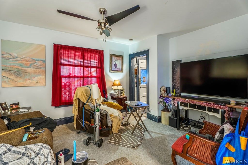 Photo of 435 18th Street, Niagara Falls, NY 14303 (MLS # B1665833)