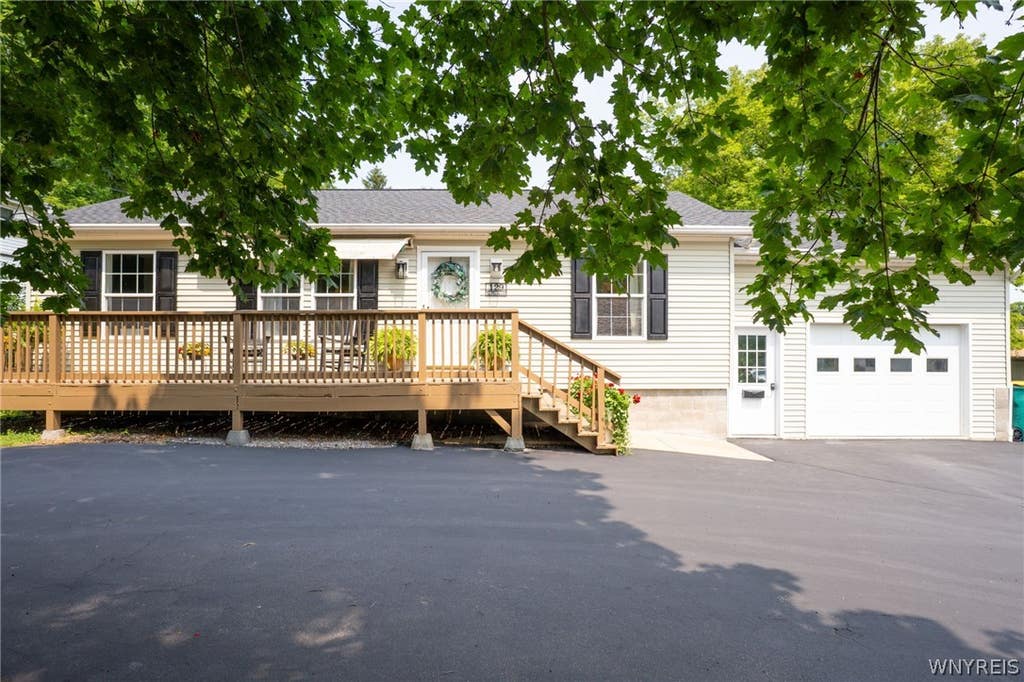 Photo of 129 Jefferson Street, Warsaw, NY 14569 (MLS # B1702264)
