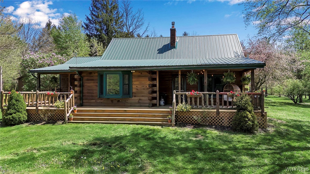 83 Little Lake Road