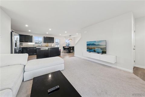 Tiny photo for 32 Florence Lane, Amherst, NY 14228 (MLS # B1655589)