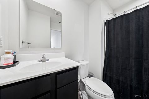 Tiny photo for 32 Florence Lane, Amherst, NY 14228 (MLS # B1655589)