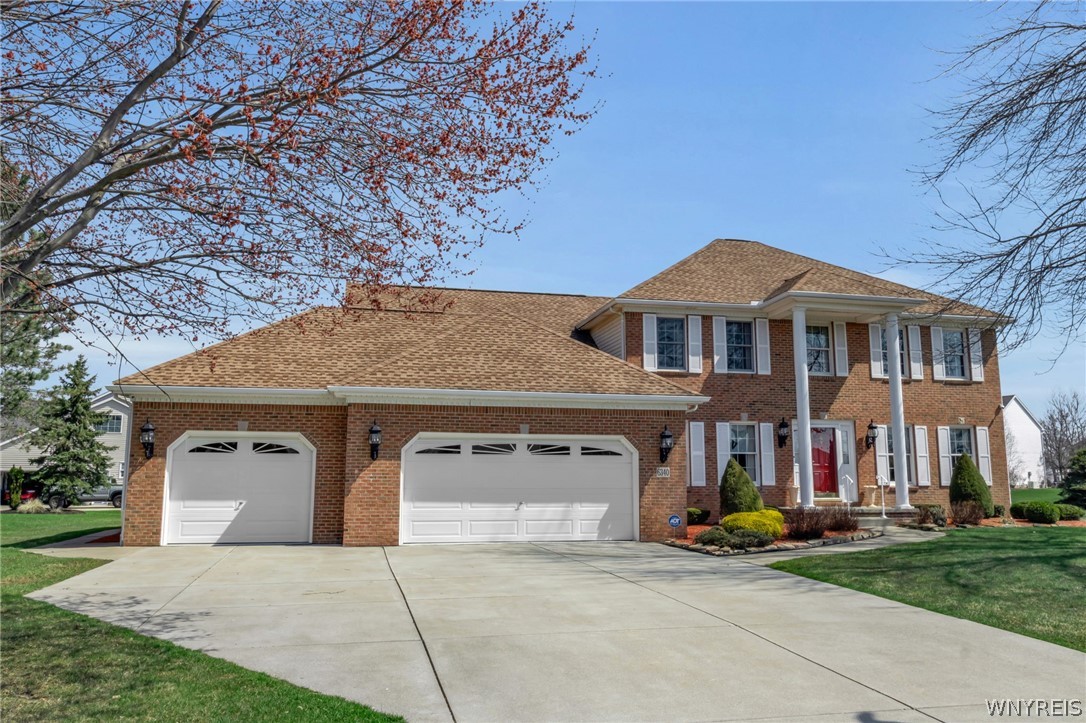 6340 Cloverleaf Circle