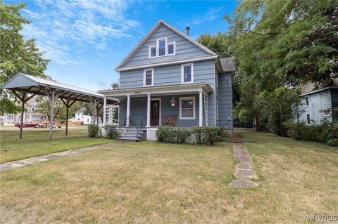Photo of 5952 Railroad Avenue, Newfane, NY 14028 (MLS # B1655002)