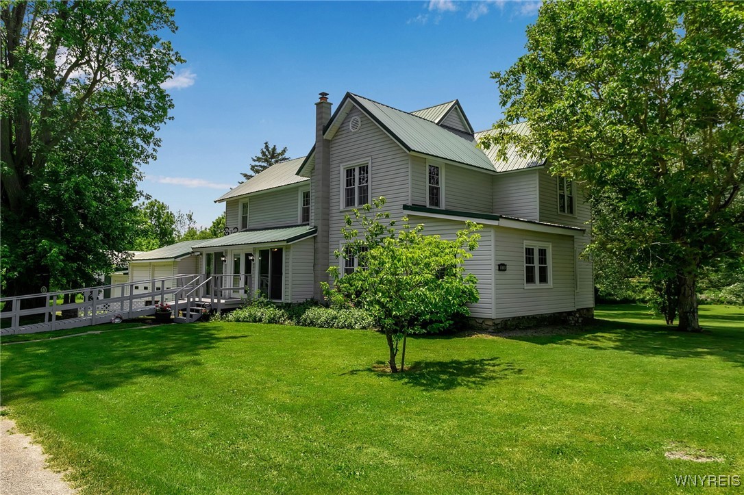 Shelby, New York 14103, United States, 5 Bedrooms Bedrooms, ,3 BathroomsBathrooms,Residential,Active,150284