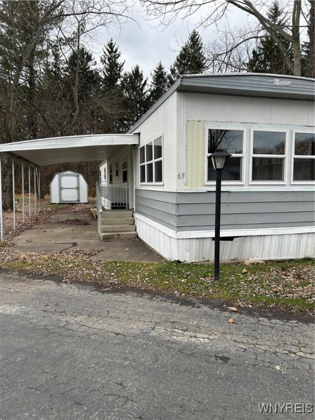 Photo of 65 Andrus Circle, Hanover, NY 14136 (MLS # B1652881)