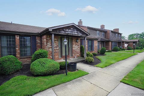 Tiny photo for 122 Wedgewood Drive, Amherst, NY 14221 (MLS # B1700657)