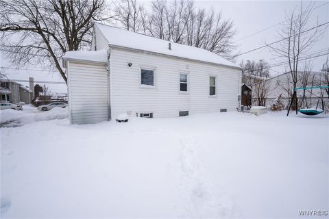 Tiny photo for 14 Dundee Street, Buffalo, NY 14220 (MLS # B1660880)