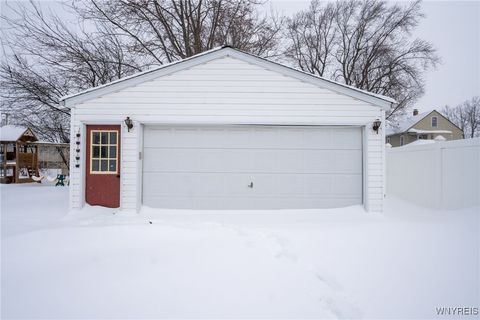 Tiny photo for 14 Dundee Street, Buffalo, NY 14220 (MLS # B1660880)