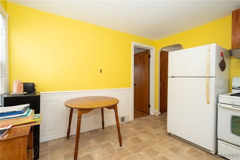 Tiny photo for 14 Dundee Street, Buffalo, NY 14220 (MLS # B1660880)