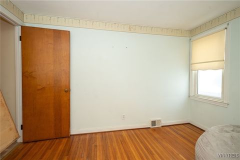 Tiny photo for 14 Dundee Street, Buffalo, NY 14220 (MLS # B1660880)