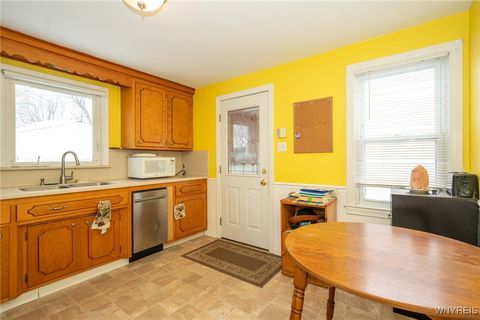 Tiny photo for 14 Dundee Street, Buffalo, NY 14220 (MLS # B1660880)